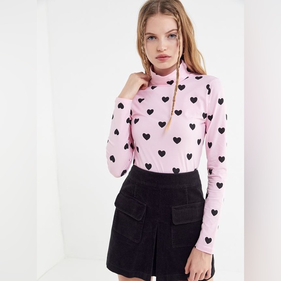 NWOT LAZY OAF HEART TURTLENECK 💖 - Picture 3 of 6